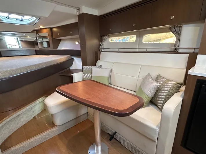 Natsu Yacht Photos Pics 