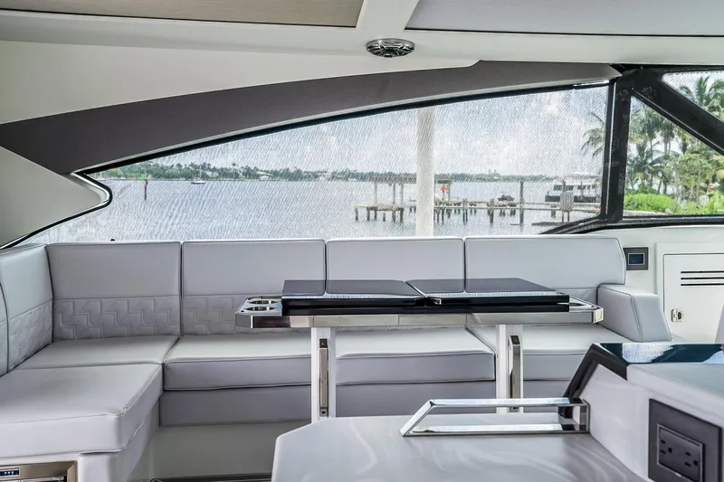 Pivot Yacht Photos Pics 