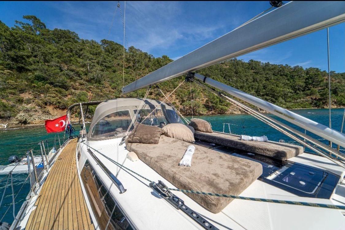 2014 Bavaria 54 