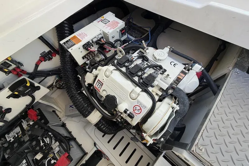 Sea Jay Yacht Photos Pics Engine compartment of 2023 Sea Ray Sundancer 320 Outboard.