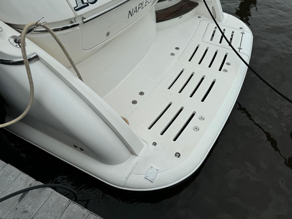 2010 Tiara Yachts 58 