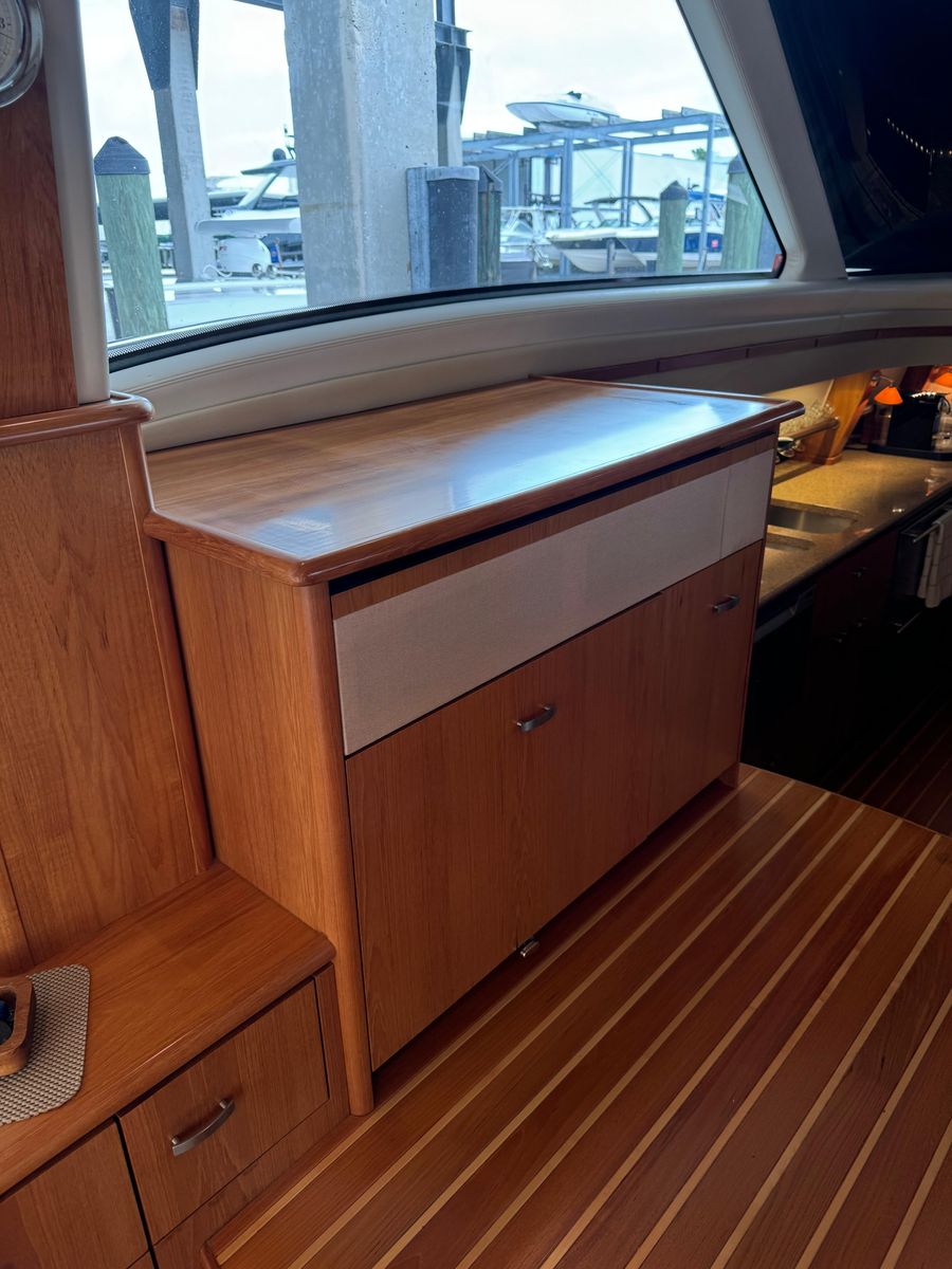 2010 Tiara Yachts 58 