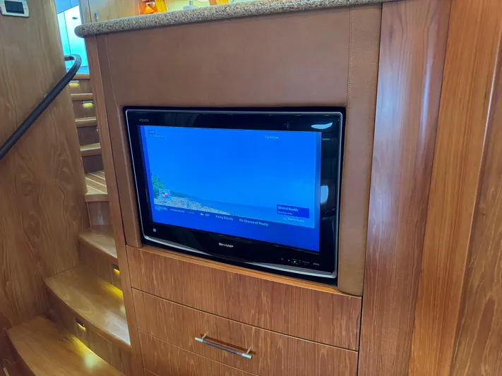 Island Girl Yacht Photos Pics Lower TV