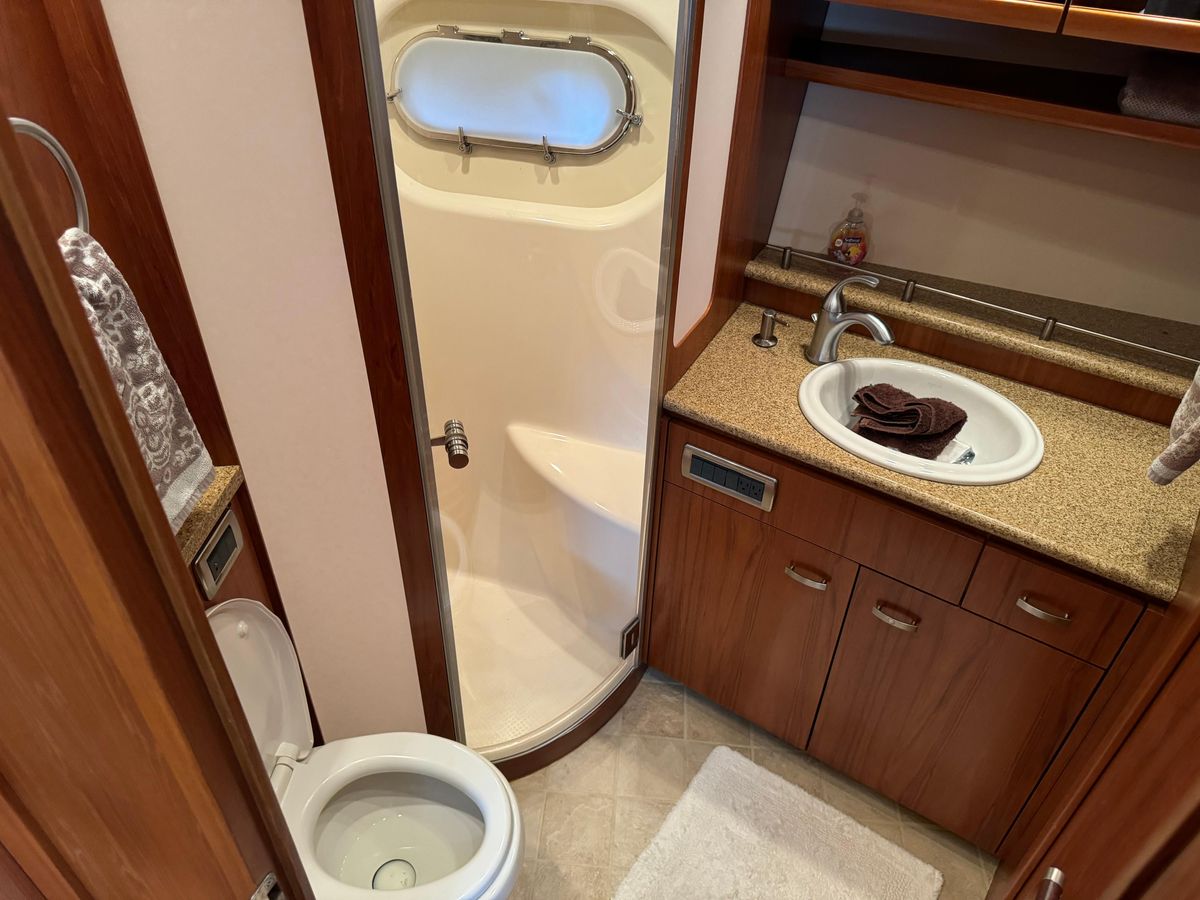 2010 Tiara Yachts 58 
