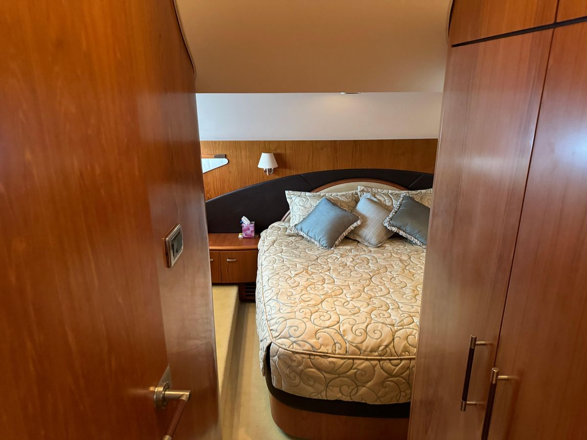 2010 Tiara Yachts 58 