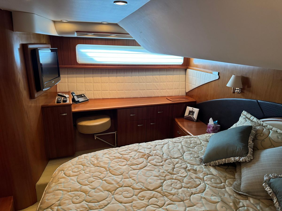 2010 Tiara Yachts 58 