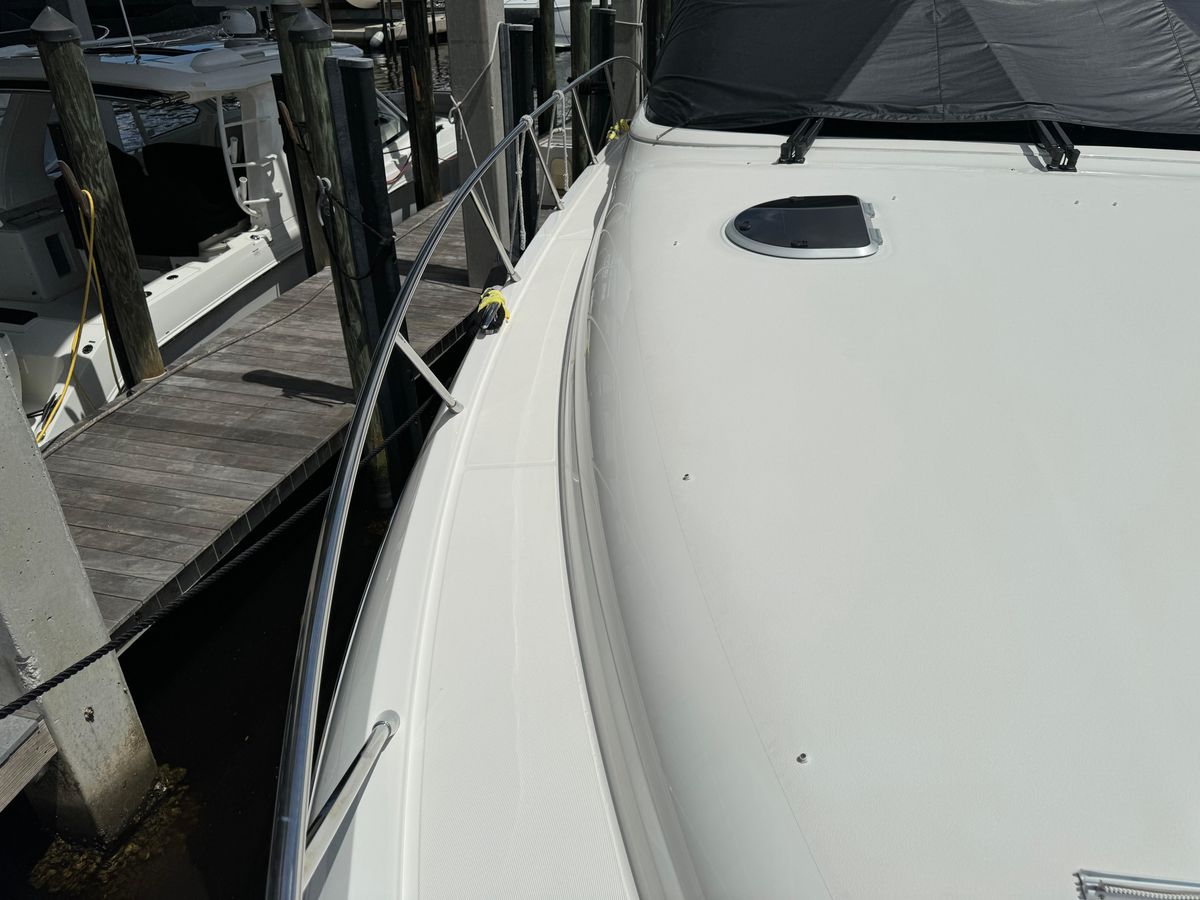 2010 Tiara Yachts 58 