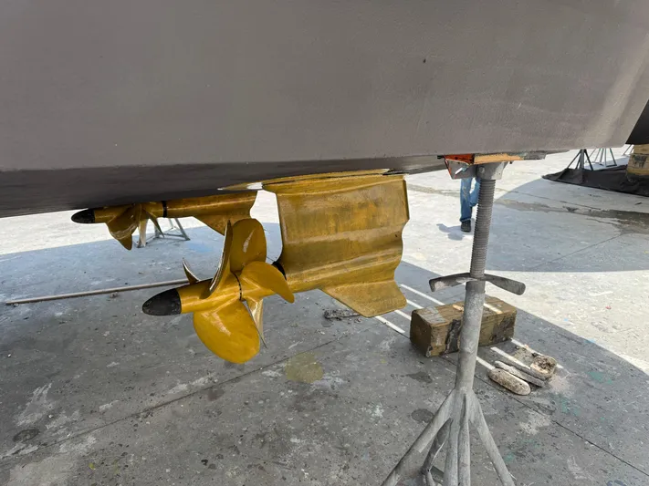 Island Girl Yacht Photos Pics 