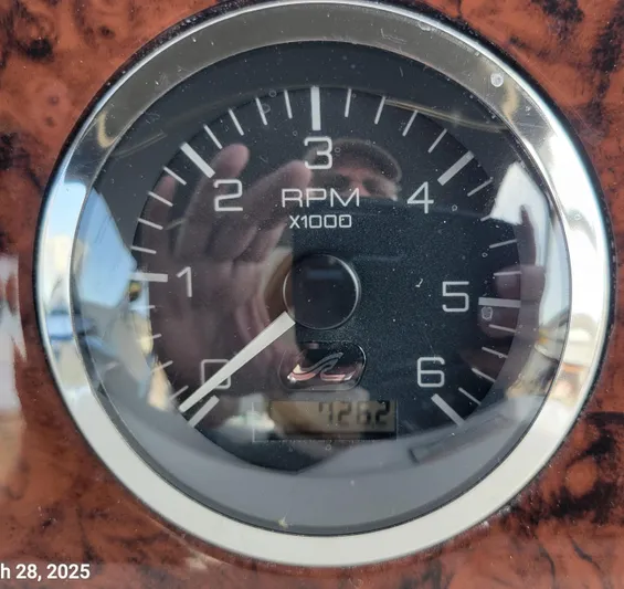 'next Week' Yacht Photos Pics 2000 Sea Ray 380 Aft Cabin - 'Next Week'