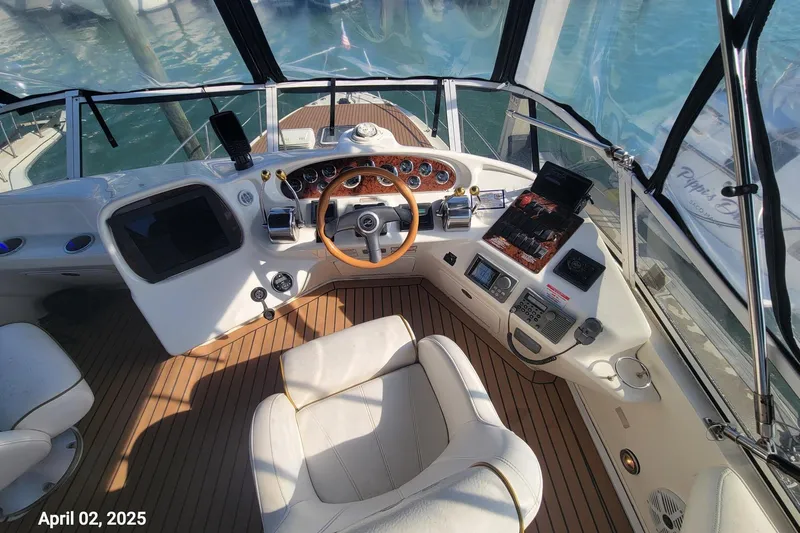 'next Week' Yacht Photos Pics 2000 Sea Ray 380 Aft Cabin - 'Next Week'