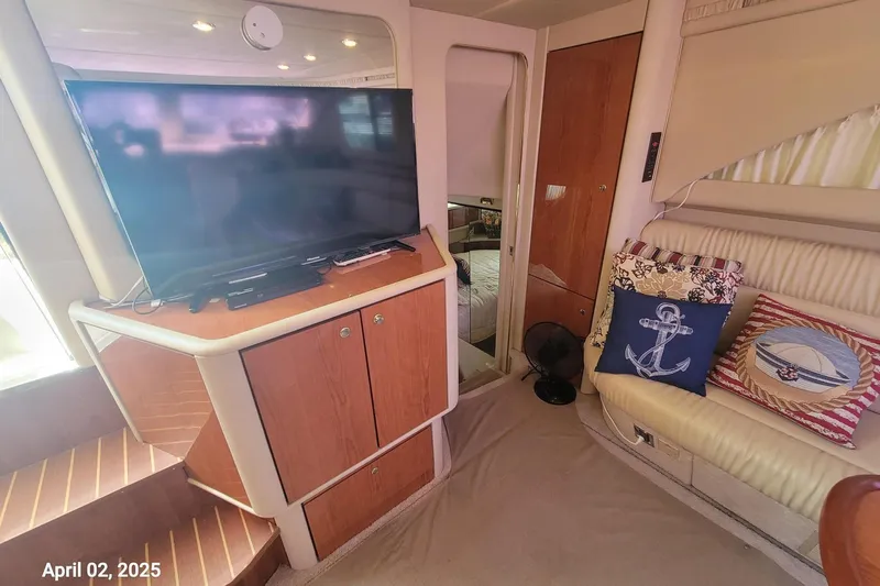 'next Week' Yacht Photos Pics 2000 Sea Ray 380 Aft Cabin - 'Next Week'