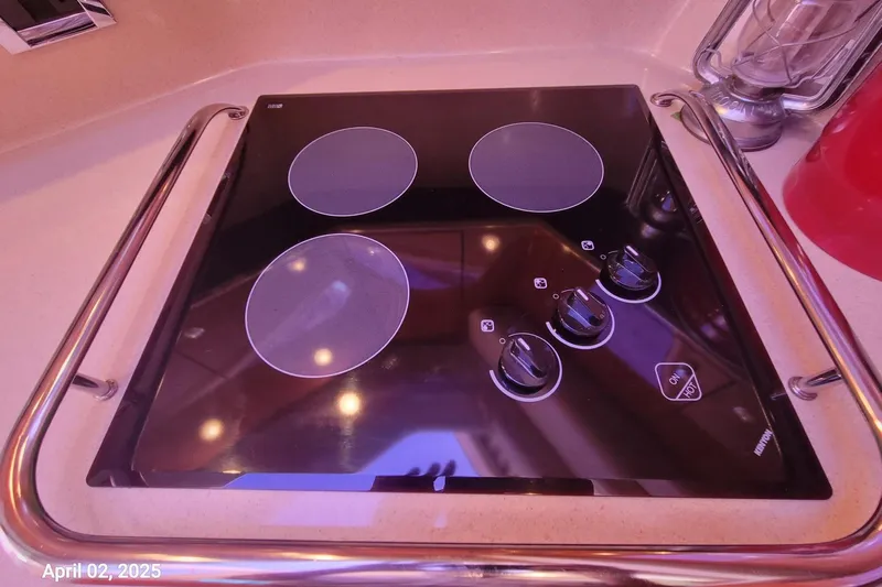 'next Week' Yacht Photos Pics 2000 Sea Ray 380 Aft Cabin - 'Next Week'