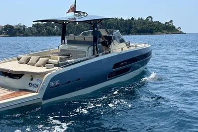 Invictus 370