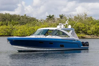 Formula 430 Super Sport Crossover