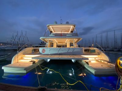 Yacht