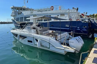 2025 Beneteau FLYER 9 SUNDECK