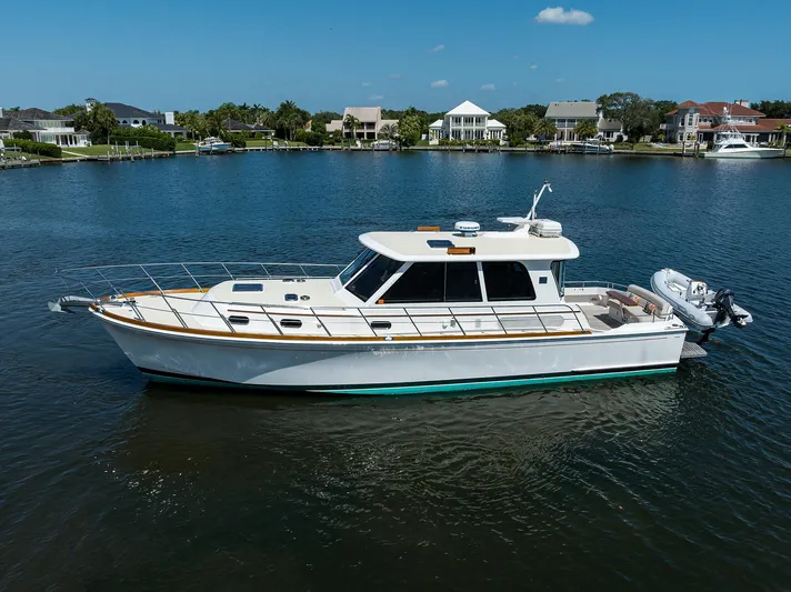 Seabird Yacht Photos Pics 