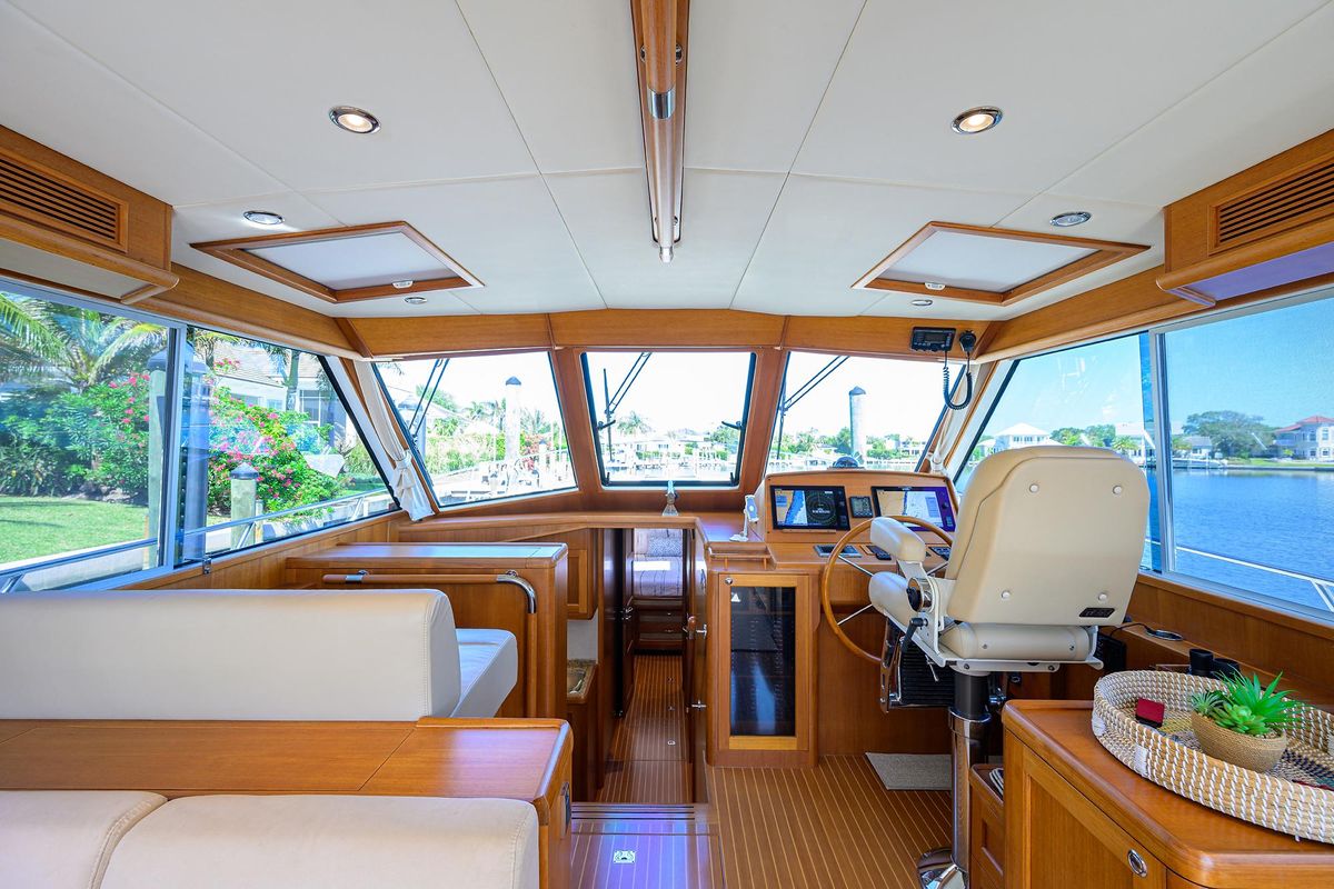 2014 Grand Banks 46 
