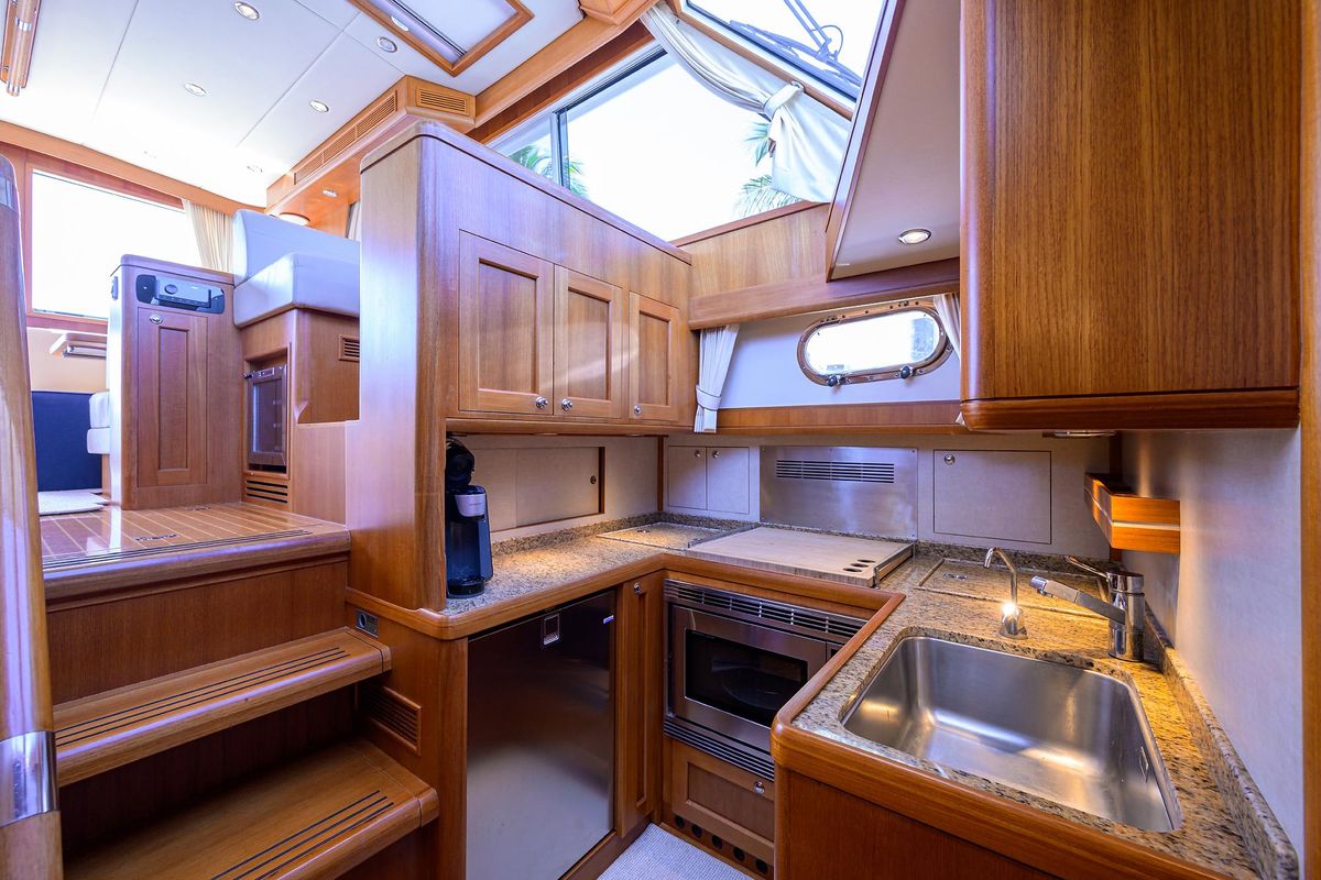 2014 Grand Banks 46 
