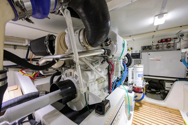 Seabird Yacht Photos Pics 