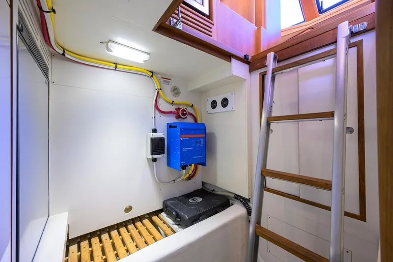 Seabird Yacht Photos Pics 