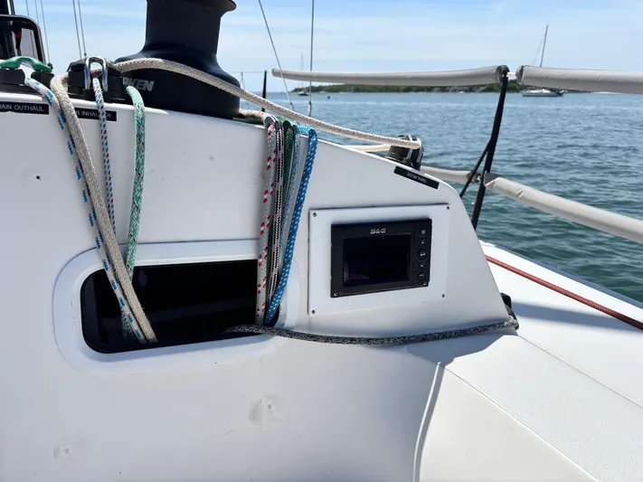 Ceilidh Yacht Photos Pics 2018 J Boats J/121 sailboat cockpit with ropes and navigation equipment.