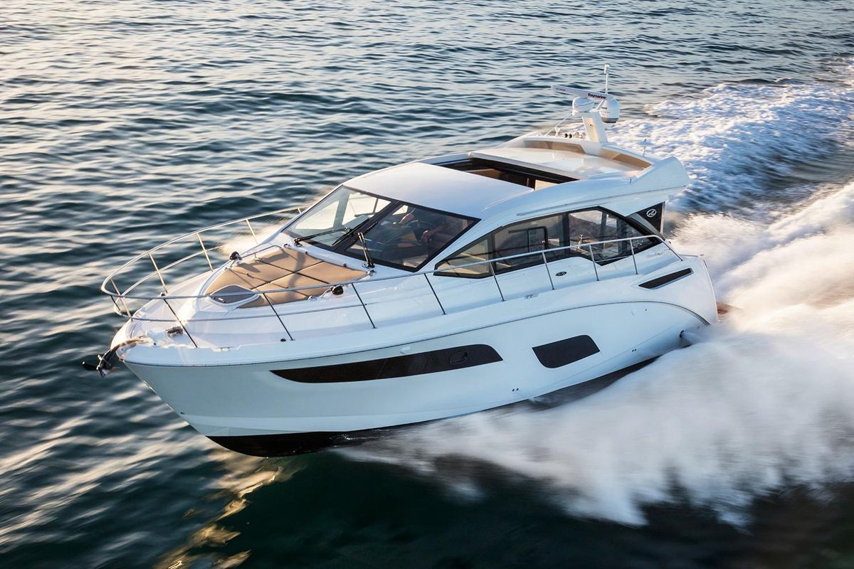 2017 Sea Ray 46 