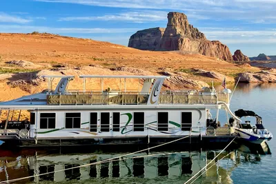 Sharpe Mysterious Waves