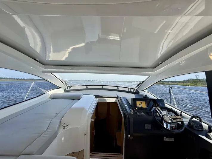  Yacht Photos Pics 2022 Bavaria Sr41 - Image 17