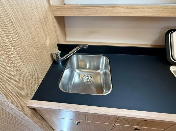  Yacht Photos Pics 2022 Bavaria Sr41 - Image 24