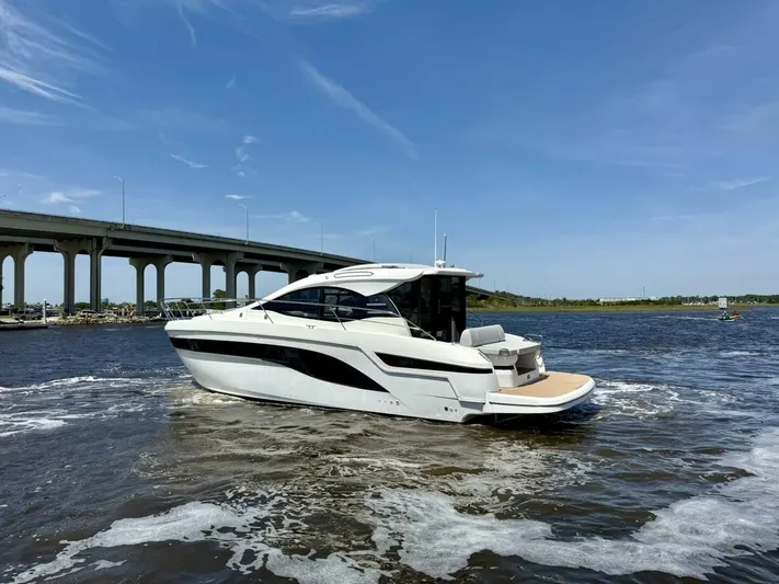  Yacht Photos Pics 2022 Bavaria Sr41 - Image 7