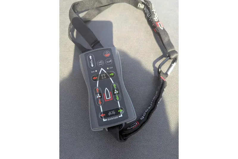  Yacht Photos Pics Remote control for 2022 Sunseeker Predator 55 EVO yacht, featuring docking functions.