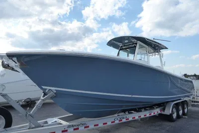Cobia 320 CC