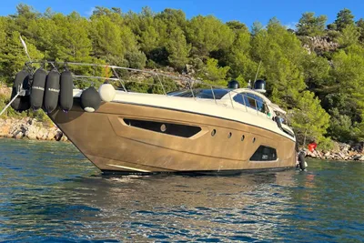Azimut Atlantis 58