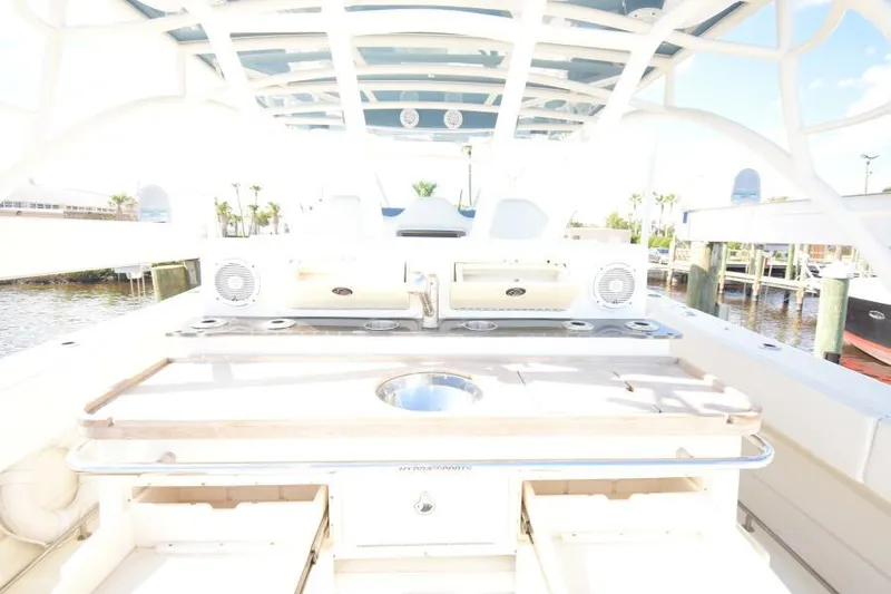 A Salt Weapon Yacht Photos Pics 2012 42 Hydra-Sports SF - A Salt Weapon - Cockpit