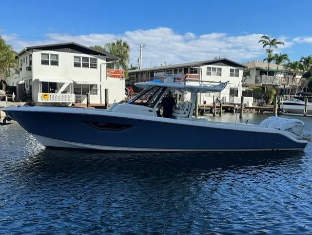 Rica Island Yacht Photos Pics 