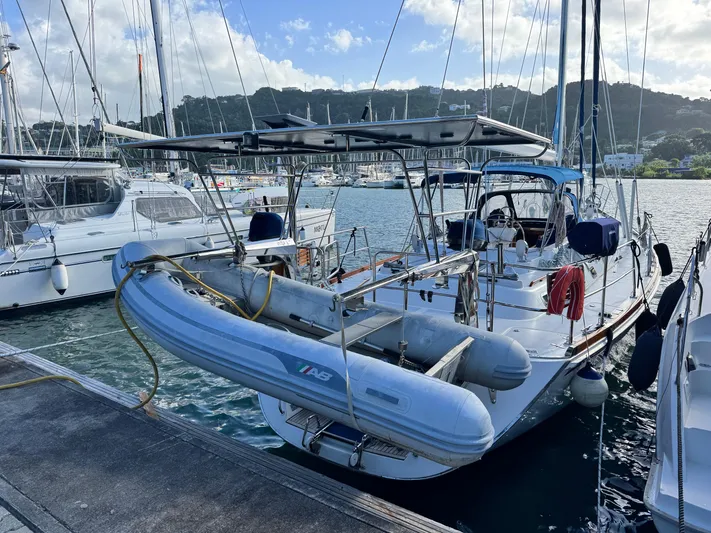 Aeoli Yacht Photos Pics 