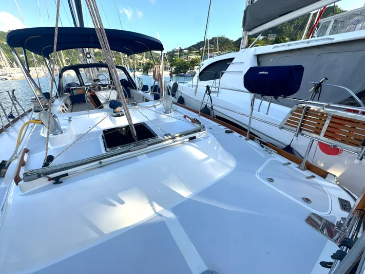 Aeoli Yacht Photos Pics 