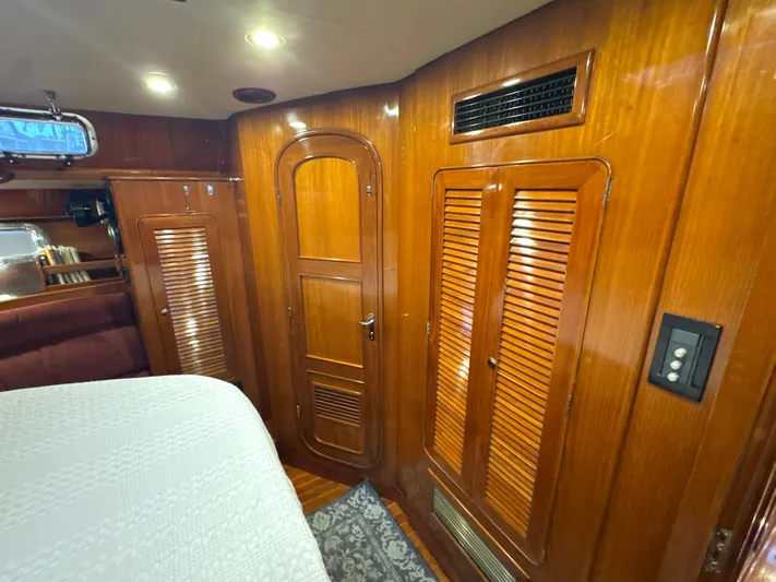 Aeoli Yacht Photos Pics 