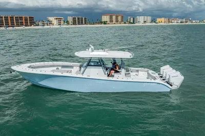 Yellowfin 39