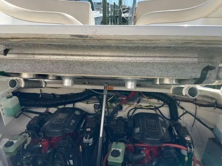 Seahorse Yacht Photos Pics 2007 Chaparral 330 Signature - Image 32