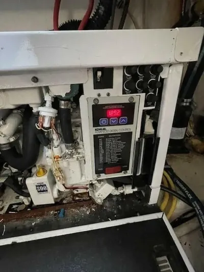 Seahorse Yacht Photos Pics 2007 Chaparral 330 Signature - Image 33