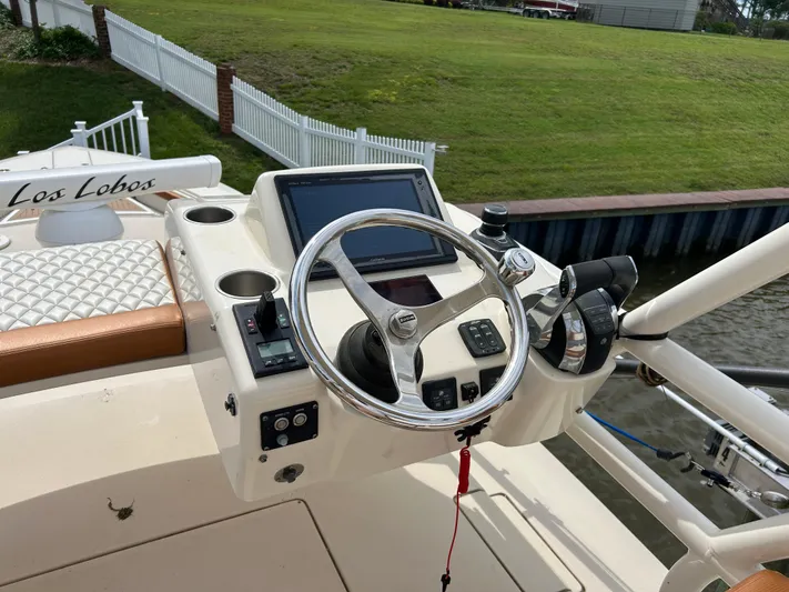 Los Lobos Yacht Photos Pics 