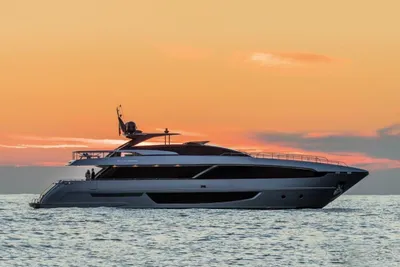 2019 Riva 100' Corsaro