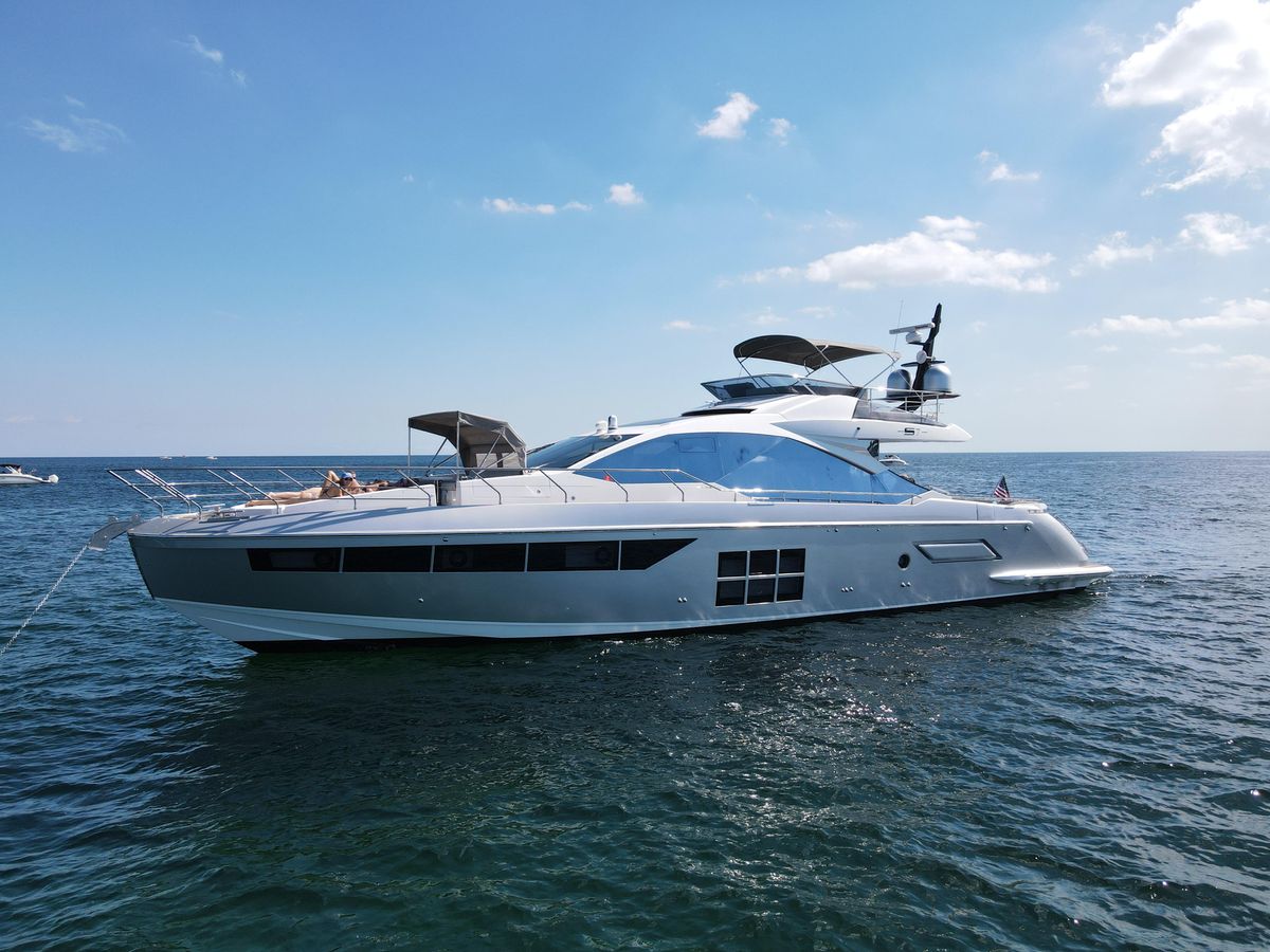 2019 Azimut 70 