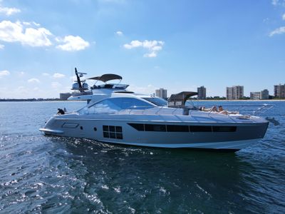 Yacht