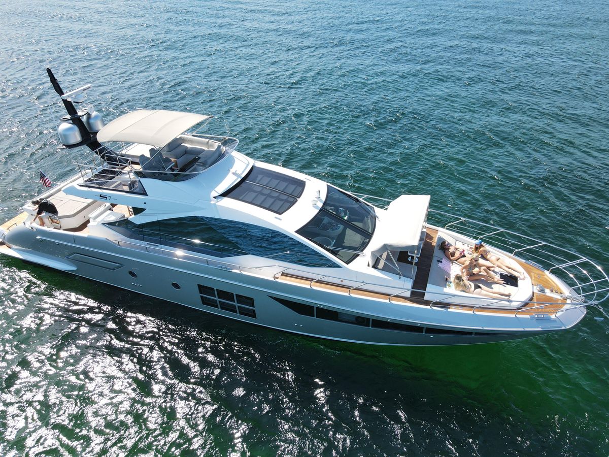 2019 Azimut 70 