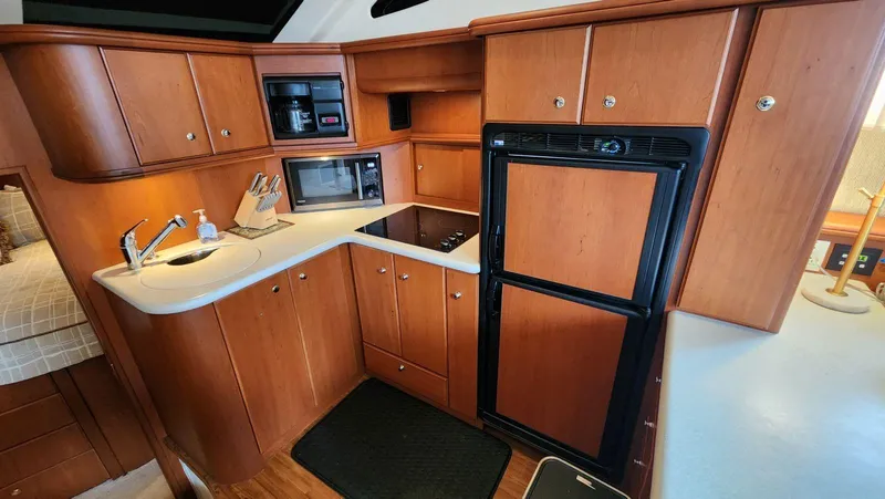 Labella Vita Yacht Photos Pics 