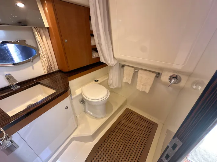 Remados Yacht Photos Pics 