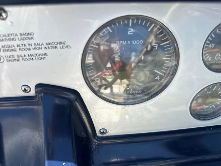 Remados Yacht Photos Pics 